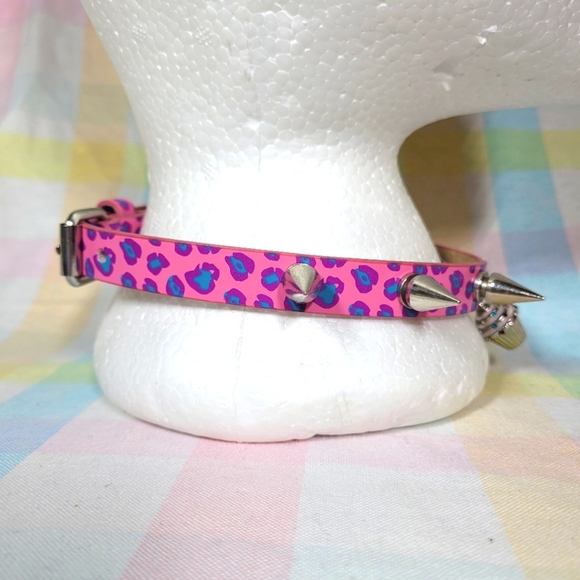 BBC handmade upcycled Cupcake spike buckle choker pink purple blue leopard print - Picture 4 of 7